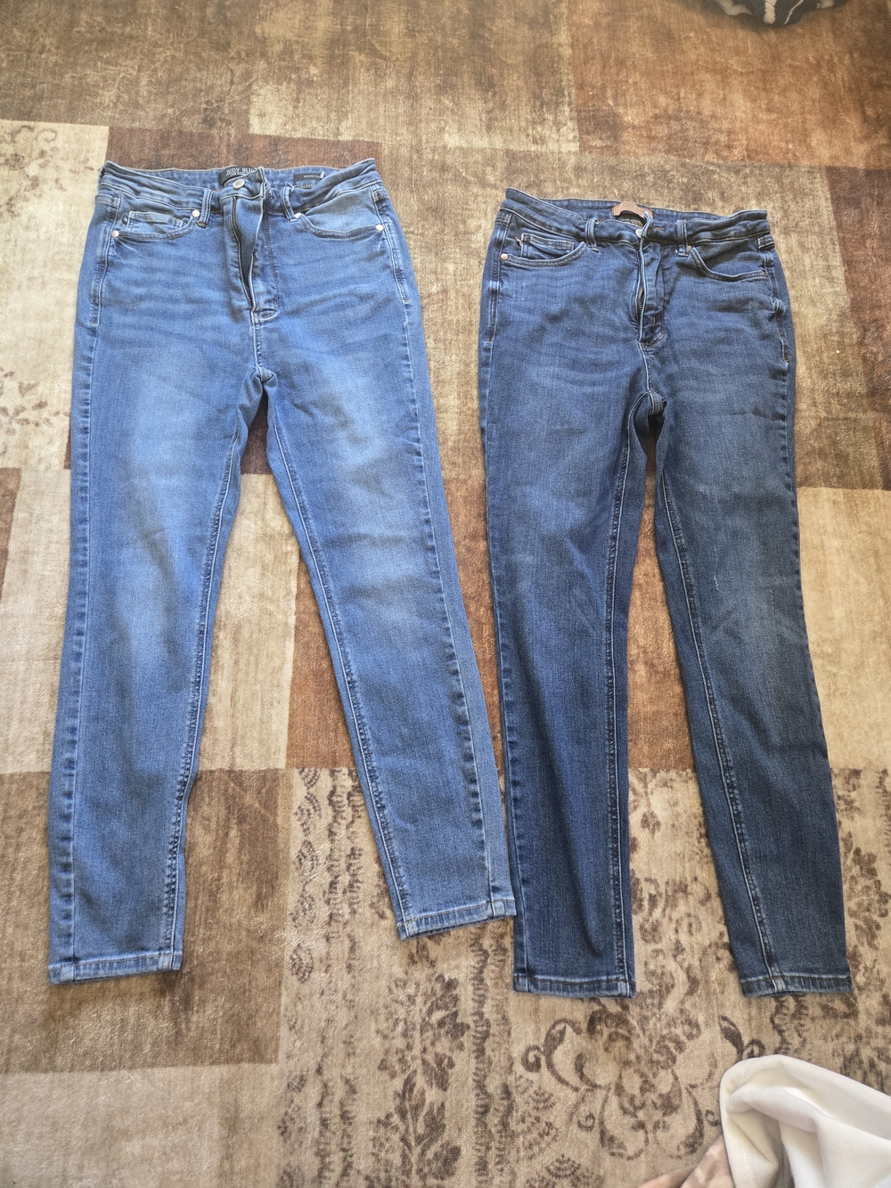Lot Of 2 Judy Blue Two-Tone Skinny Jeans - Light & Dark Blue 11/30